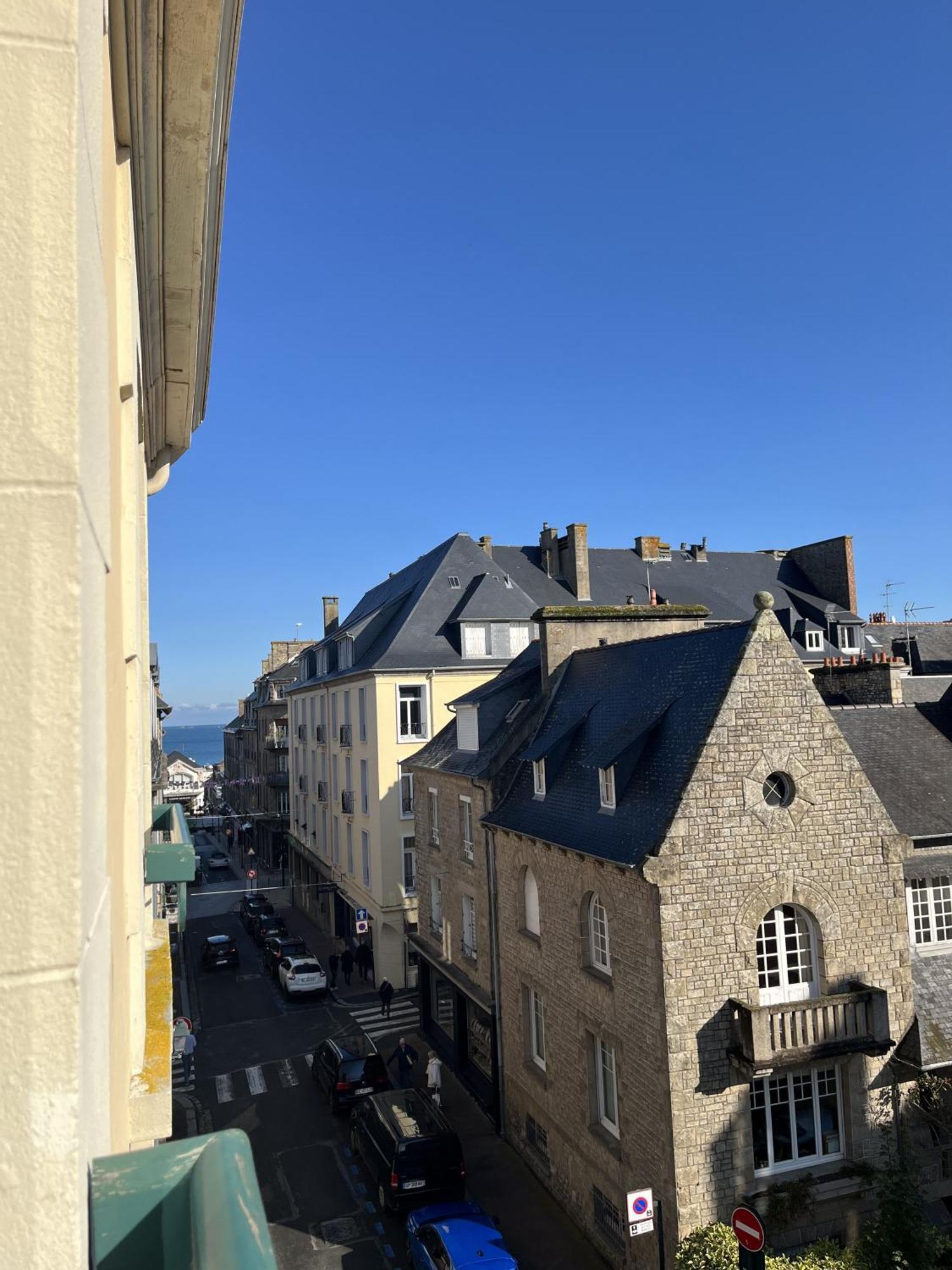 Balmoral Hotel 3*